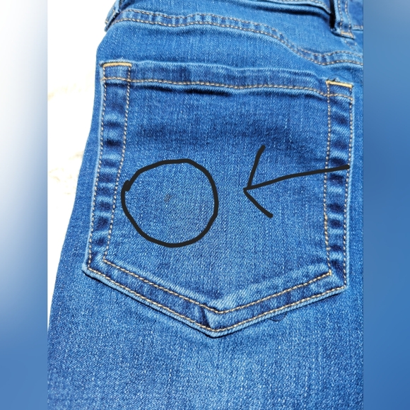 Primary Classic Fit Jeans, Kids Size 8, Medium Wash - Picture 7 of 13